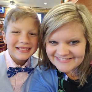 Meet your Posher, Casey